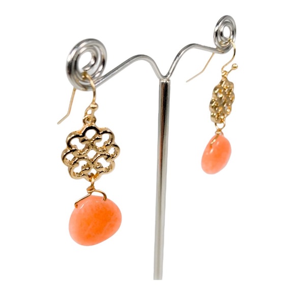 Gold Filigree Dangle Earrings - Picture 2 of 3